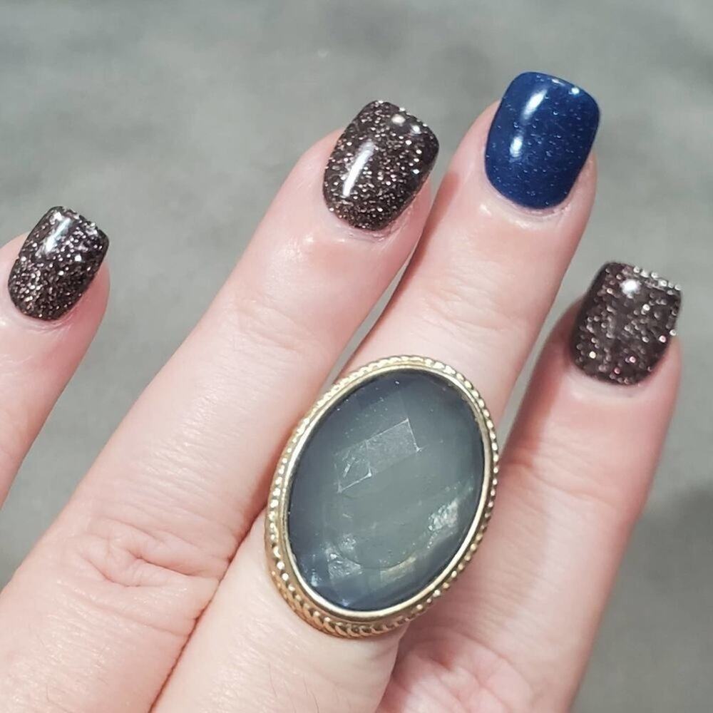 Large Statement Jeweled Ring Size 7 - image 5